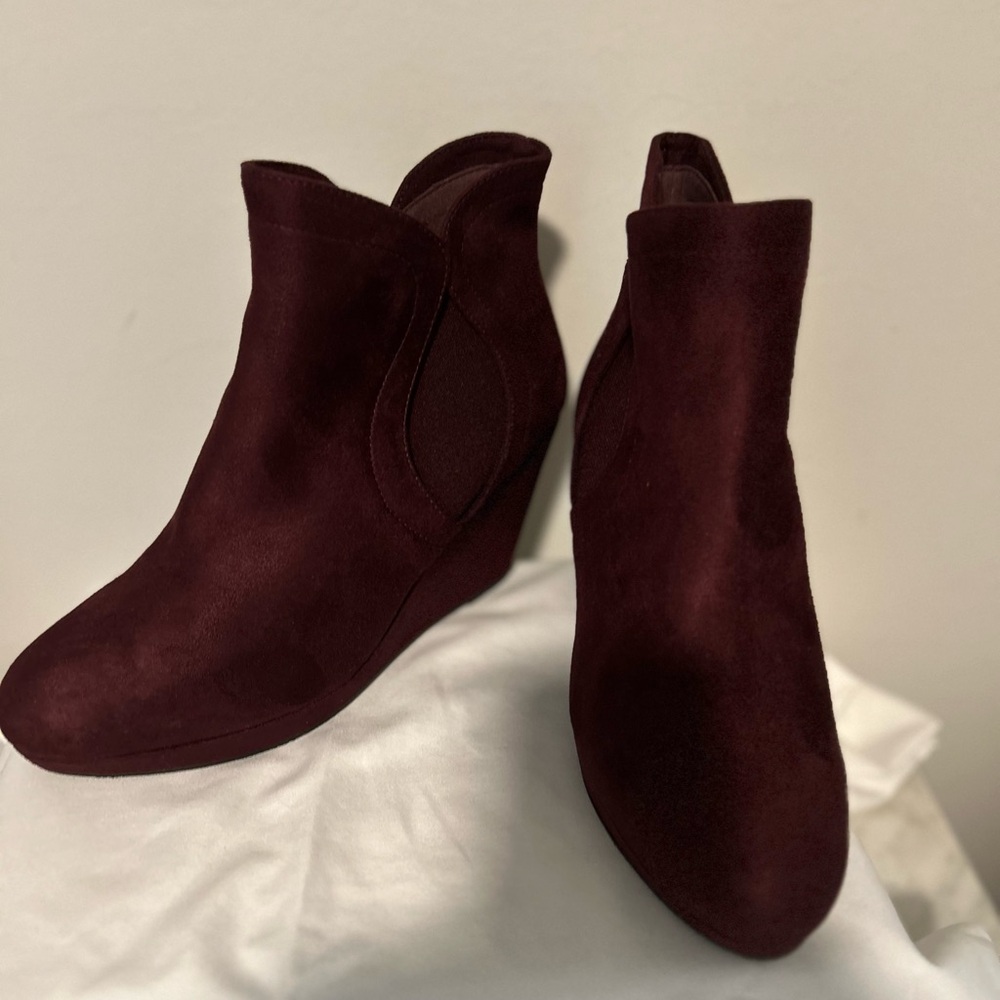 NBW Impo Suede like Booties Wine color